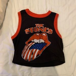 The stones crop
